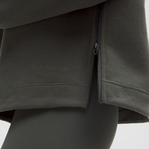 Loungeful Relaxed-Fit Crewneck Sweatshirt - Picture 3 of 4